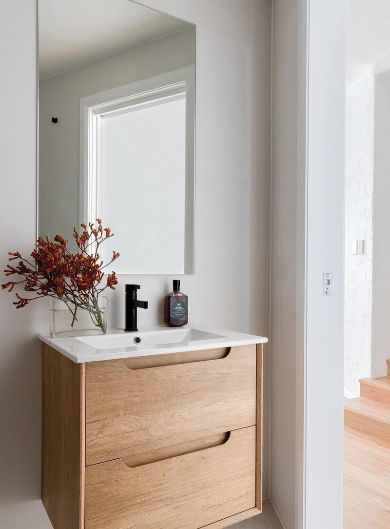 Otti Byron Natural Oak 600mm Single Bowl Floor Standing Vanity