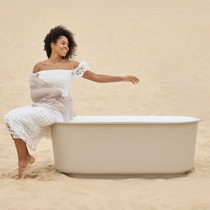 Belbagno - Belbagno Berg Freestanding Bathtub 1700mm - Soft Sand and Gloss White - Aqualux Bathrooms