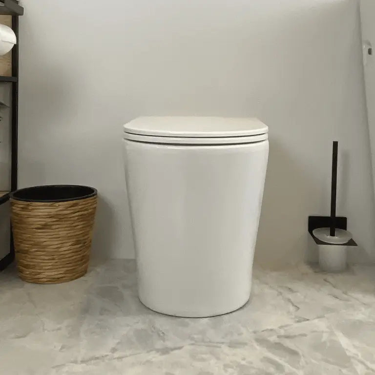 Berlin99 Wall Faced Pan - Aqualux Bathrooms- Mercio